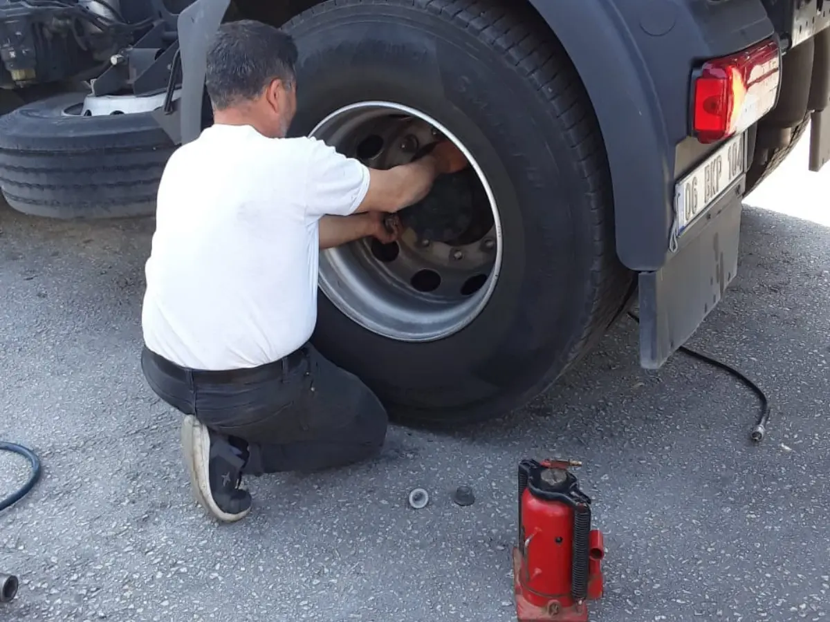 Altındağ Oto Lastikçi